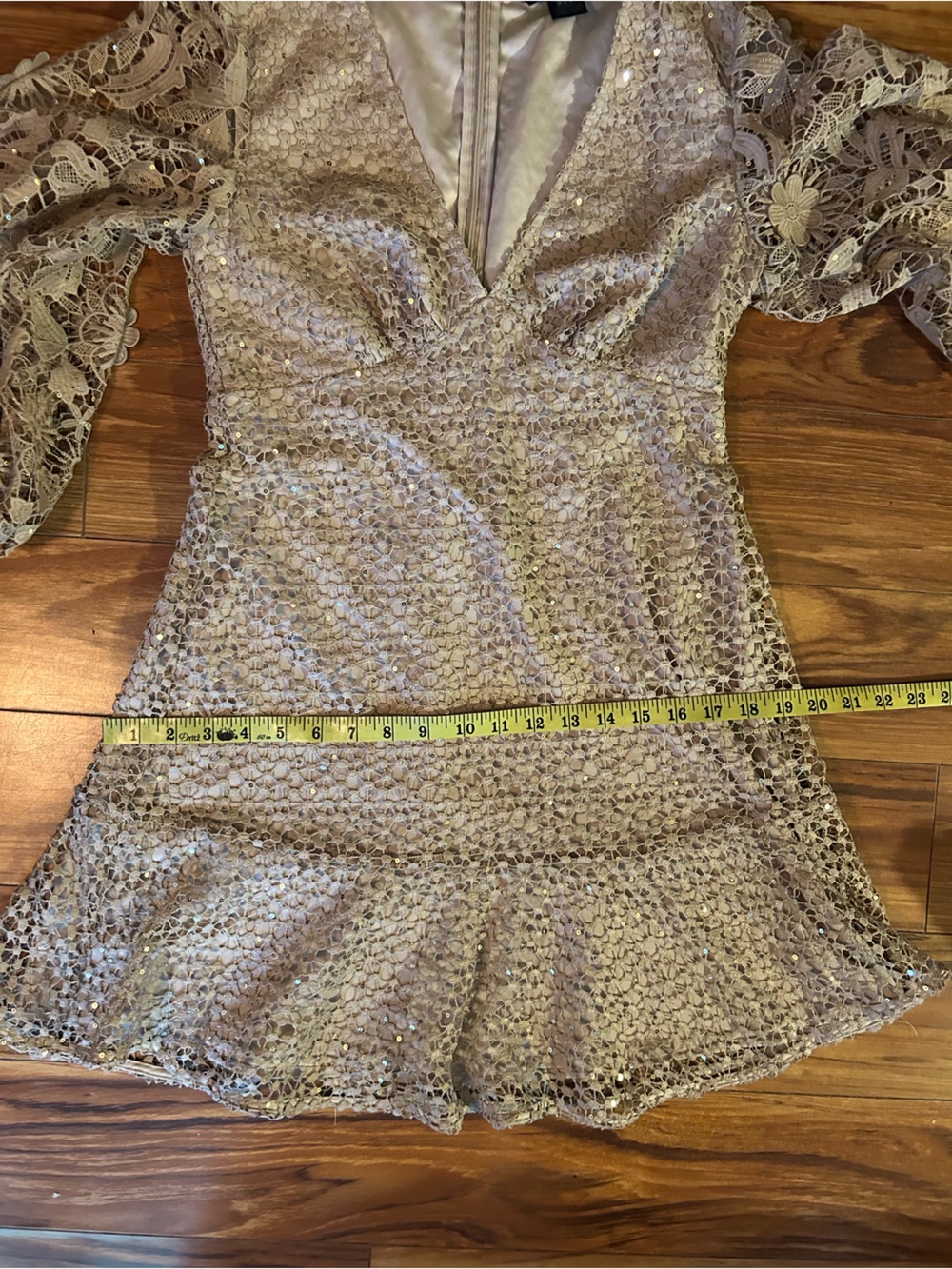 French Connection Nude Caballo Lace Sequined Mini Dress. Sz. 6 - Picture 13 of 15